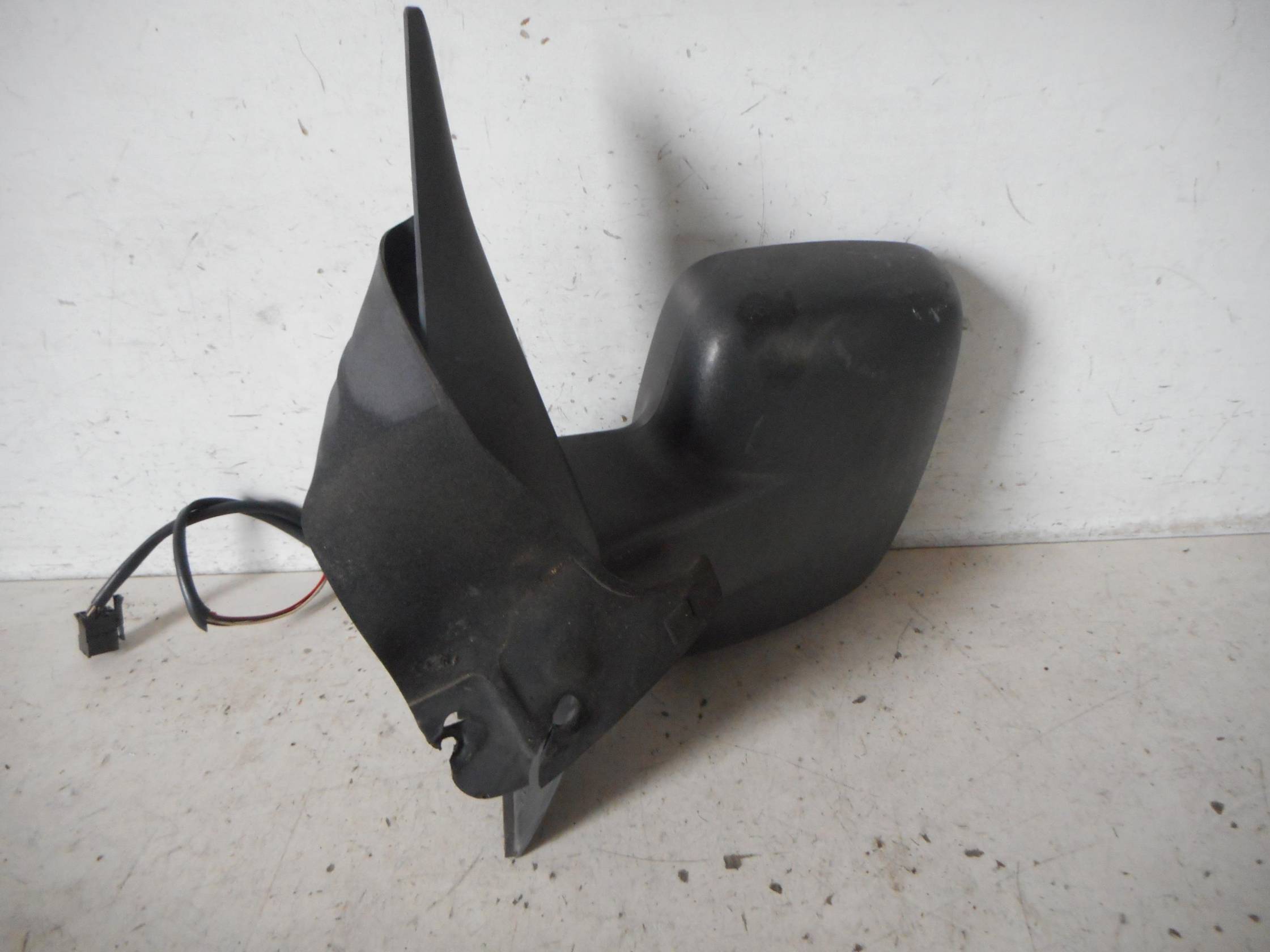 Retrovisore est. regolaz. elettr. sx.